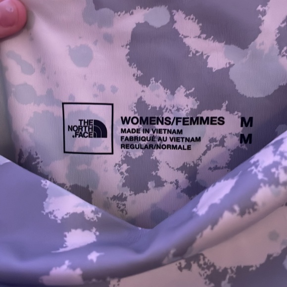 North Face Biker Shorts - Picture 3 of 3